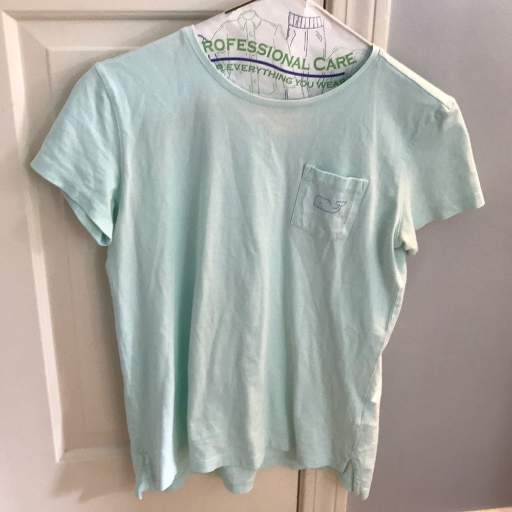 Vineyard Vines light blue/green tee shirt